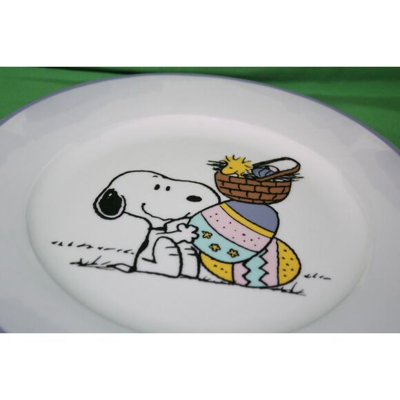 Peanuts Snoopy Dog Woodstock With Easter Egg Basket Ceramic Dinner Plate - Picture 6 of 7